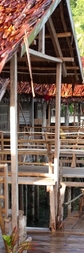 Firdas Bungalows，位于Waisai的酒店