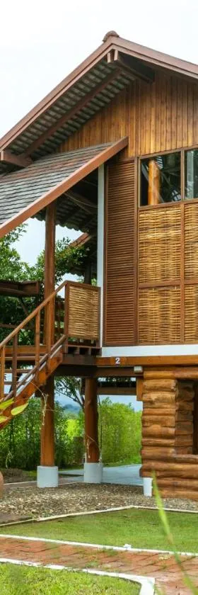 Saksila Resort，位于南府的酒店
