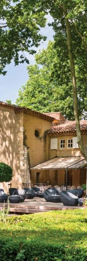 Moulin de Vernègues Hôtel & Spa，位于马莱莫尔的酒店