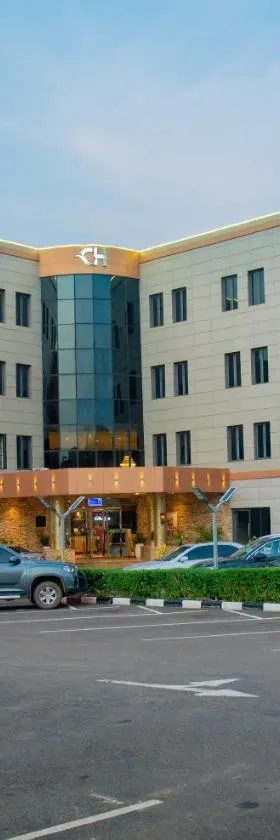 Carlton Swiss Grand Hotel，位于阿奴古的酒店