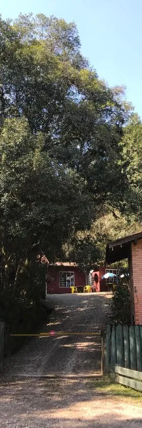 Pousada Parque da Cachoeira，位于圣弗朗西斯科-迪保拉的酒店