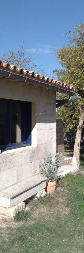 Gîte VillaBoé，位于Villebois-Lavalette的酒店