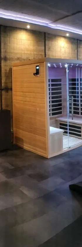 La folie 20 Spa，位于Hon-Hergies的酒店