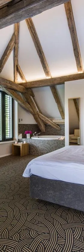Yard Resort，位于Předboj的酒店