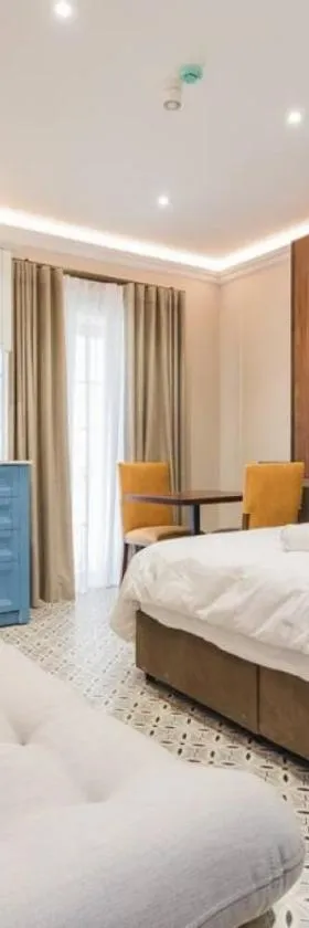 Zebbuga Deluxe Balcony Suite Apartment 4，位于Żebbuġ的酒店