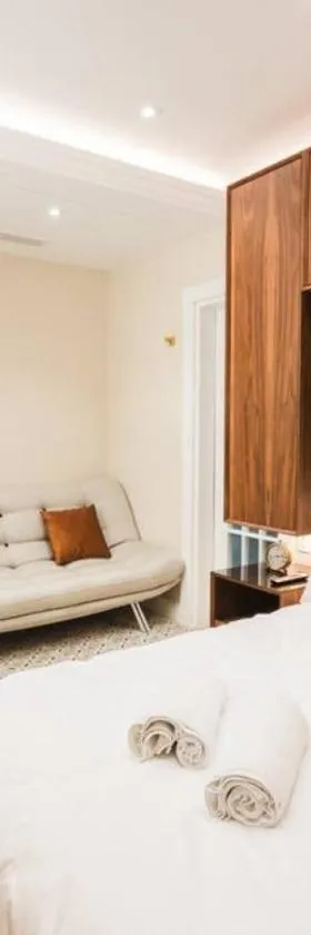 Zebbuga Deluxe Lavish Suite 3，位于Żebbuġ的酒店