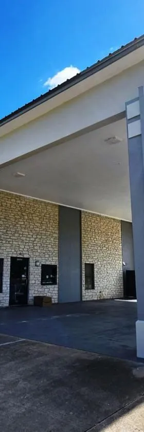 Scottish Inn & Suites，位于霍顿的酒店