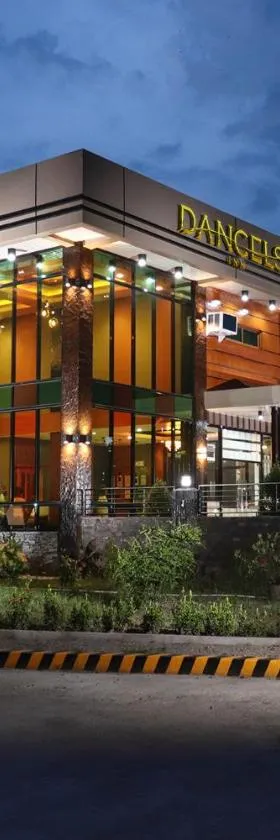 Dancels Inn，位于奥尔莫克的酒店