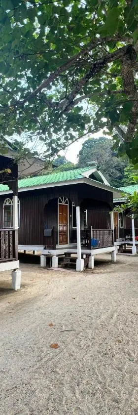 Mama's Chalet Pulau Perhentian Besar，位于Kampong Pasir Hantu的酒店