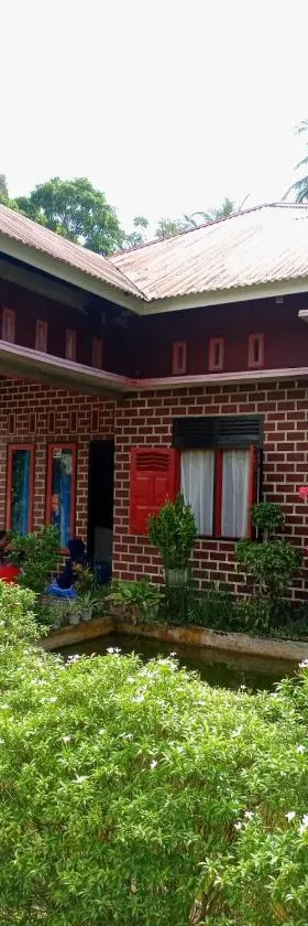 Zhafran homestay syari'ah，位于Sarilamak的酒店