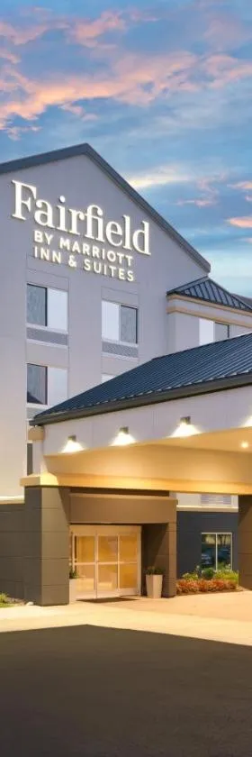 Fairfield Inn by Marriott Lexington Park Patuxent River Naval Air Station，位于列克星敦帕克的酒店