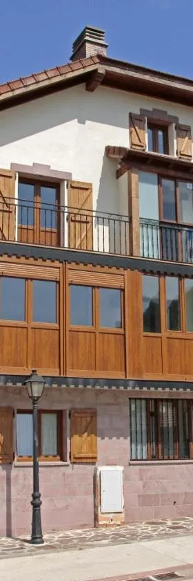 Apartamentos Irati Garralda，位于Garralda的酒店