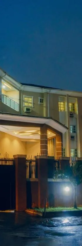 Ovic Hotel，位于贝宁城的酒店