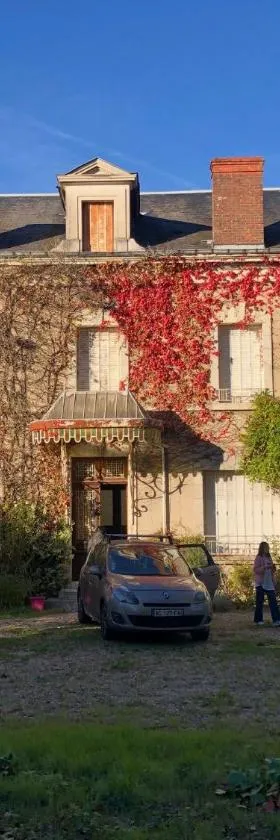 Gîte Manoir du moulin près du zoo de Beauval et les châteaux de la Loire，位于Chabris的酒店