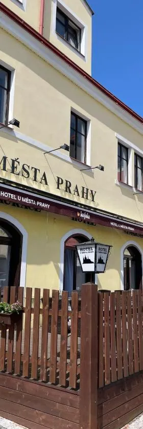 Hotel U města Prahy Náchod，位于纳霍德的酒店