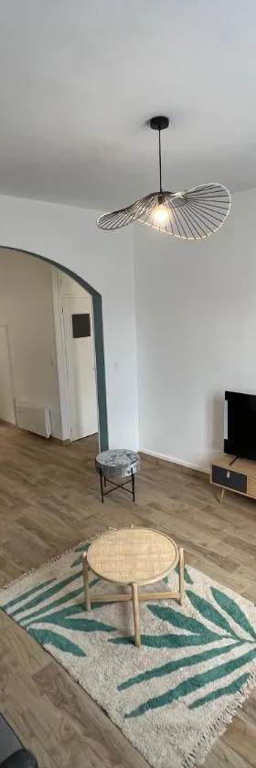 Maison de ville à 2 pas de Rouen，位于Bonsecours的酒店