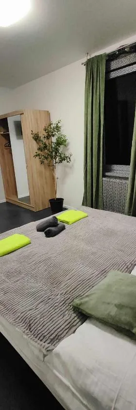 Apartmány u golfu，位于伊赫拉瓦的酒店