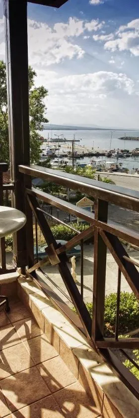 Hotel Morfeas，位于帕拉塔蒙的酒店