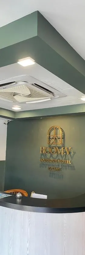 Room V Jalan Megat by SECOM，位于峇株巴辖的酒店