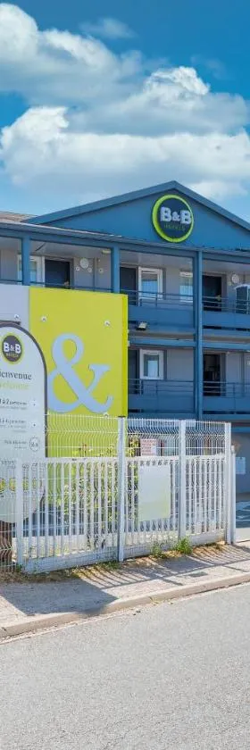 B&B HOTEL Orléans Ouest La Chapelle-Saint-Mesmin，位于拉沙佩勒圣梅曼的酒店