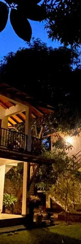 Kithmi Resort，位于波隆纳鲁沃的酒店