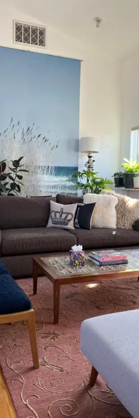 Modern loft style 2bed 2bath minutes to Times Square，位于西纽约的酒店