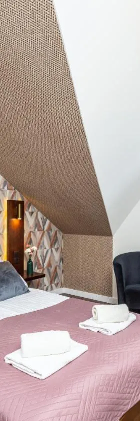 Hotel i Restauracja Stara Kuźnia，位于多布奇采的酒店