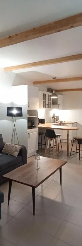 Home du port，位于吉福蒙尚波贝尔的酒店