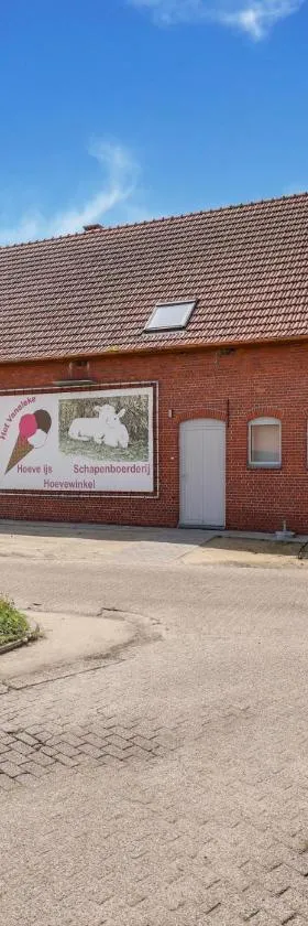 In de Wollekjes，位于Merksplas的酒店