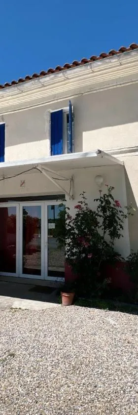 Le Cosy (anciennement La Belle Etoile)，位于Saint-Androny的酒店