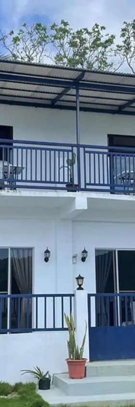 Lopez Beach Resort，位于锡帕莱的酒店