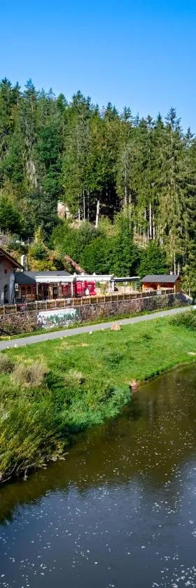 Apartmány Svatošské skály，位于洛克特的酒店