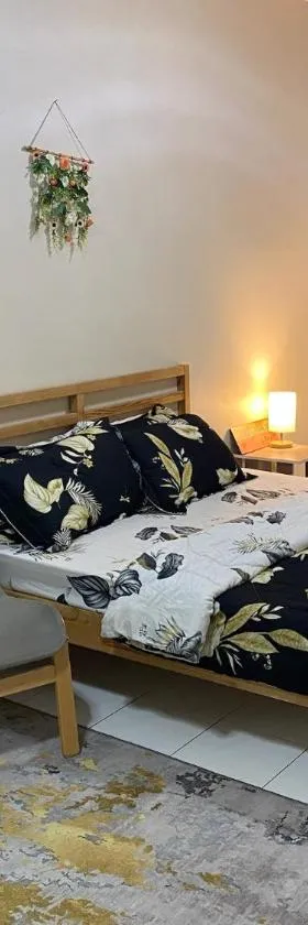 Tanjung Hijau Homestay - FREE wifi - 2ndFloor - 4 bedrooms，位于万挠的酒店