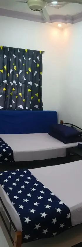 Homestay No. 8，位于昔加末的酒店