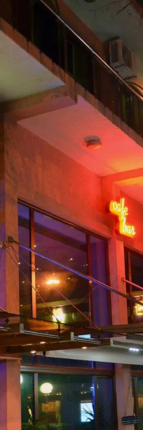Hotel Berito，位于莫姆奇尔格勒的酒店