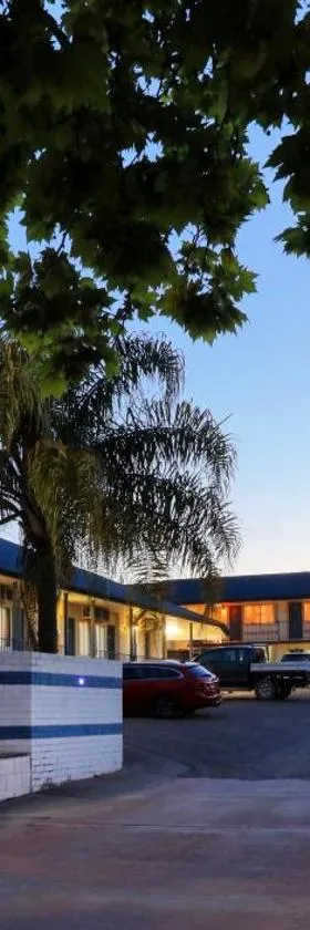 Tumut Farrington motel，位于蒂默特的酒店