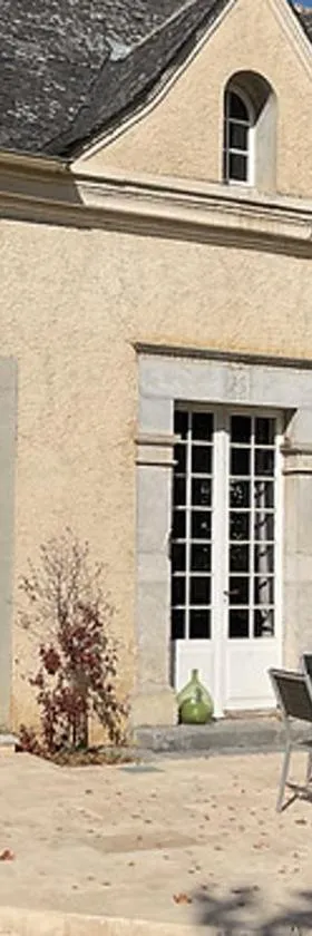 Chambre d'hôte 1787 : Les Terrasses des Pyrénées，位于Laloubère的酒店