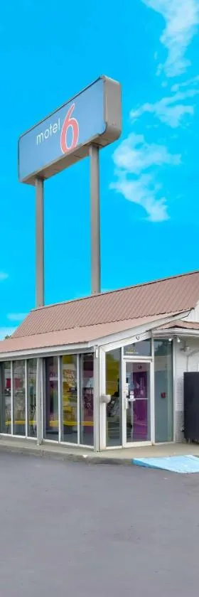 Motel 6 Tuscaloosa AL University，位于塔斯卡卢萨的酒店
