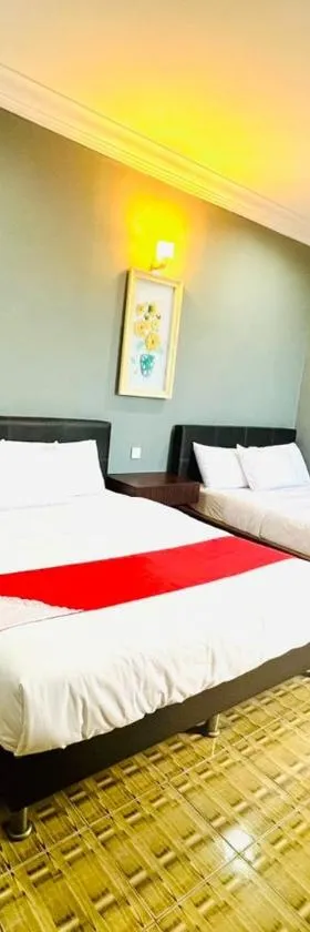DAILY INN HOTEL，位于丰盛港的酒店