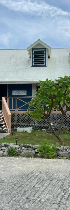 Turtles Nest Bahamas，位于Hermitage的酒店