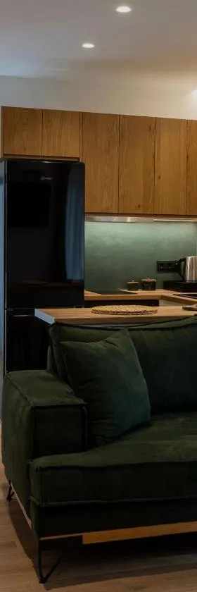 Eudaimonia - Luxury Apartment in Agrinio，位于阿格里尼翁的酒店