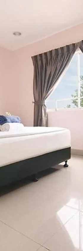 Sun Inns Hotel Bestari Jaya，位于Batang Berjuntai的酒店
