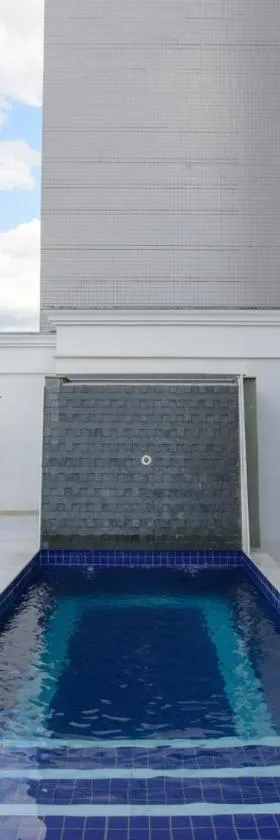 Faro Hotel Taubaté，位于陶巴特的酒店
