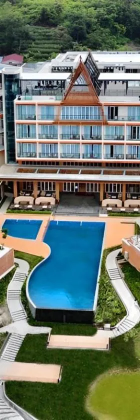 Marianna Resort And Convention Tuktuk - Samosir, Marclan Collection，位于图克图克的酒店