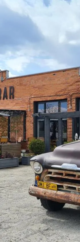 Es8bar，位于Łozina的酒店