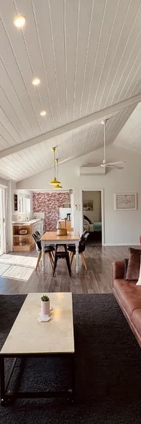 Boomers Retreat, Alonnah, Bruny Island，位于Alonnah的酒店