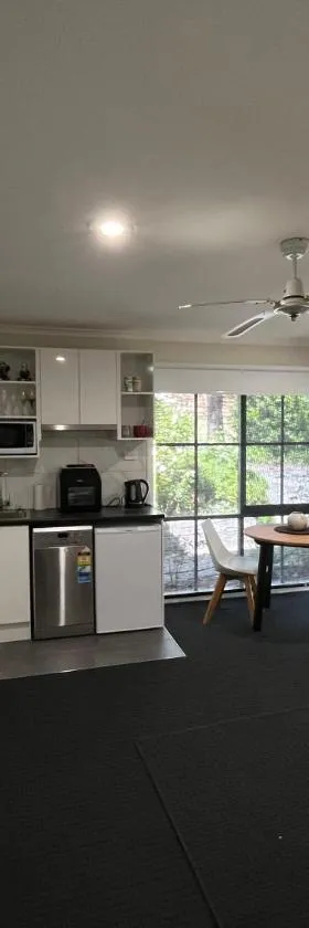 8 Heather，位于Belgrave South的酒店