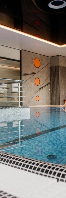 Hotel Aquarius Restaurant Wellness Spa，位于切霍齐内克的酒店