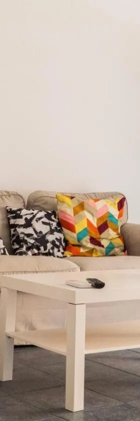 Apartamentos Entreteatros, fantástico duplex casco histórico，位于塔拉韦拉·德·拉·雷纳的酒店