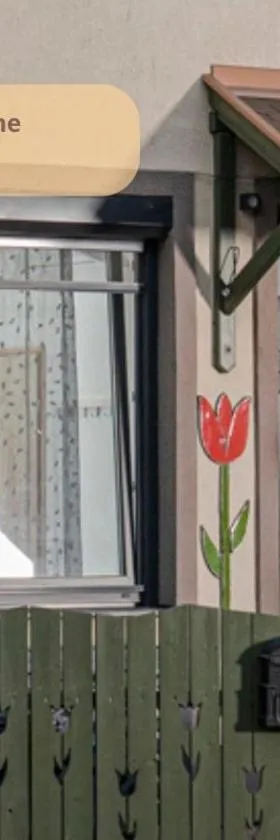 Tulip Home Guest House，位于瓦茨的酒店